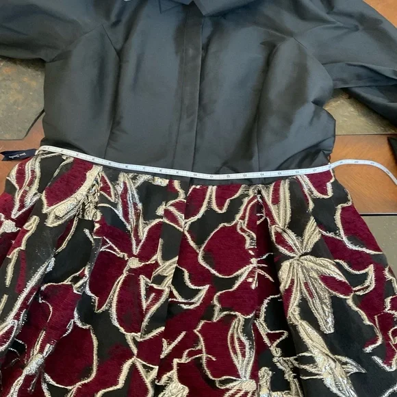 Rickie Freeman for Teri Jon Metallic Jacquard Gown - Picture 8 of 15